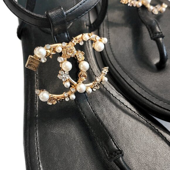 Chanel Interlocking CC Pearl Star Leather Thong Sandals Size 40 - Picture 4 of 13